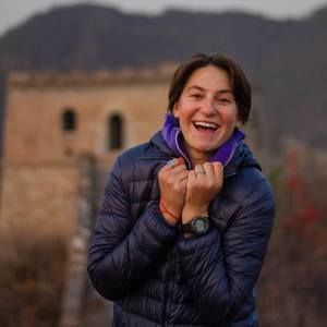 Meet your Posher, Claire